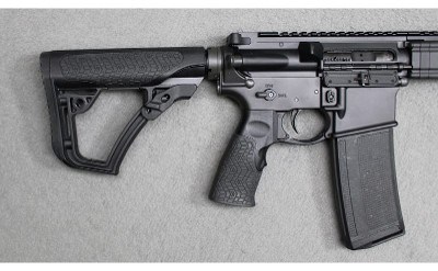 Daniel Defense ~ DDM4V7 ~ 5.56 NATO - Image 4 of 6