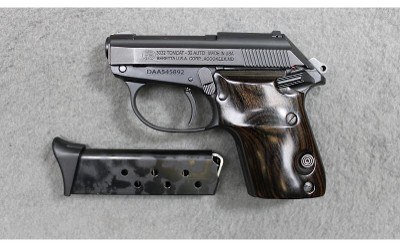 Beretta ~ 3032 Tomcat ~ .32 Auto - Image 2 of 2