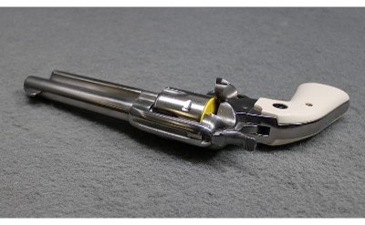 Ruger ~ New Vaquero ~ .45 Colt - Image 3 of 3