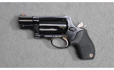Taurus ~ The Judge ~ .45 Long Colt/.410 Gauge - Image 3 of 3