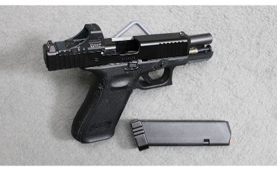 Glock ~ 45 ~ 9mm Luger - Image 3 of 3