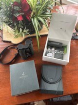 Swarovski EL 8.5 X 42 Binoculars AS NEW IN BOX