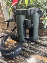 Swarovski EL 8.5 X 42 Binoculars AS NEW IN BOX - 2 of 12