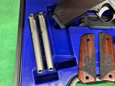 Dan Wesson Guardian Bobtail 38 Super pistol with extras - Image 4 of 10