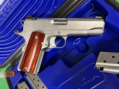 Dan Wesson Valor Stainless 9mm Pistol with extras ANIB - Image 7 of 11