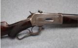 Winchester Model 1886 Deluxe Rifle .45-70 Gov't. - 2 of 9