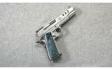 Smith & Wesson SW1911 PC
.45 ACP - 1 of 2