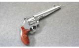 Smith & Wesson 629 Compensated Magnum .44 Mag - 1 of 3