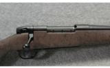 Weatherby Mark V Ultralight RC .300 Weatherby - 2 of 8
