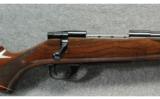 Weatherby Vanguard Deluxe .300 Weatherby - 2 of 9