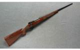 Winchester Model 70 Classic Featherweight .270 Win - 1 of 8