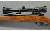 Weatherby Mark V Deluxe .30-06 - 4 of 9