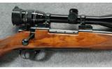 Weatherby Mark V Deluxe .30-06 - 2 of 9