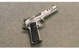 Smith & Wesson Performance Center PC1911 .45 Auto - 1 of 3