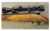 Weatherby Mark V Varmintmaster .224 Wby. - 5 of 9
