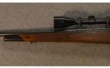 Weatherby Mark V Deluxe 7mm Weatherby Magnum - 6 of 9