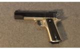 Colt Custom Shop Special Combat Government .45ACP - 2 of 5