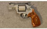 Smith & Wesson Performance Center 686 Plus 2.5Â” - 2 of 3