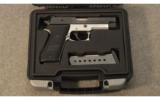 Sig Sauer P220ST Ernest Langden Edition - 4 of 4