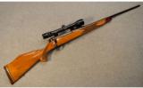 Weatherby Mark V Deluxe .30-06 Springfield - 1 of 9