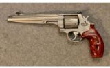 Smith & Wesson Performance Center 629-6 .44 MAG - 2 of 4