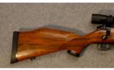 Weatherby Mark V Deluxe .340 WBY MAG W/Leupold - 3 of 9