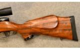 Weatherby Mark V Deluxe .340 WBY MAG W/Leupold - 7 of 9