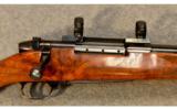 Weatherby Mark V Deluxe 7mm WBY MAG - 2 of 9