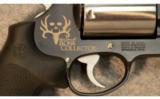 Smith & Wesson PC Bone Collector 460XVR - 5 of 6