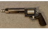 Smith & Wesson PC Bone Collector 460XVR - 2 of 6