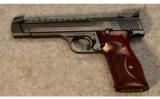 Smith & Wesson Performance Center Model 41 5.5 in. - 2 of 3