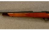 Weatherby Vanguard Sporter .300 Wby Mag - 6 of 9