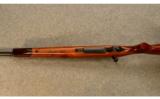 Weatherby Vanguard Sporter .300 Wby Mag - 4 of 9