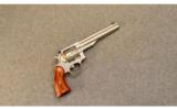 Ruger Redhawk .44 Magnum - 1 of 2