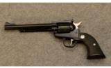 Ruger New Model Single-Six
.17 HMR - 2 of 2