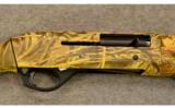 Benelli M2 Field Realtree Advantage Max-4 HD 12GA - 2 of 9