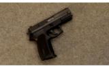 Sig Sauer SP2022 .40 S&W - 1 of 2
