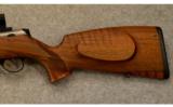 Anschutz 1727F .17 HMR - 7 of 9