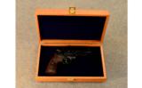 Smith & Wesson Engraved 29-10 .44 Magnum - 3 of 4