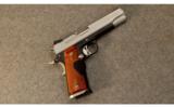 Sig Sauer 1911 Reverse Two-Tone
.45 ACP - 1 of 2