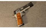 Sig Sauer 1911 STX.45 ACP - 1 of 3