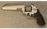 Smith & Wesson Performance Center ~ Model 929 ~ 9mm - 2 of 3