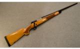 Winchester Model 70 Super Grade Maple
.243 Win - 1 of 9