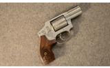 Smith & Wesson Engraved Model 640.357 Mag. - 1 of 5