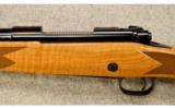 Winchester Model 70 Super Grade Maple
.243 Win. - 5 of 9