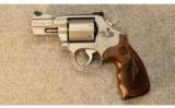 Smith & Wesson Performance Center Model 686
.357 Mag. - 2 of 3