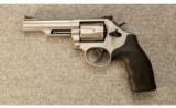 Smith & Wesson Model 66
.357 Mag. - 2 of 3