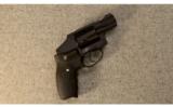 Smith & Wesson M&P 340 CT
.357 Mag. - 1 of 2
