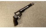 Smith & Wesson Performance Center Model 629 .44 Magnum Hunter - 1 of 2