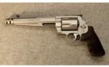 Smith & Wesson Performance Center Model 500 - 2 of 2